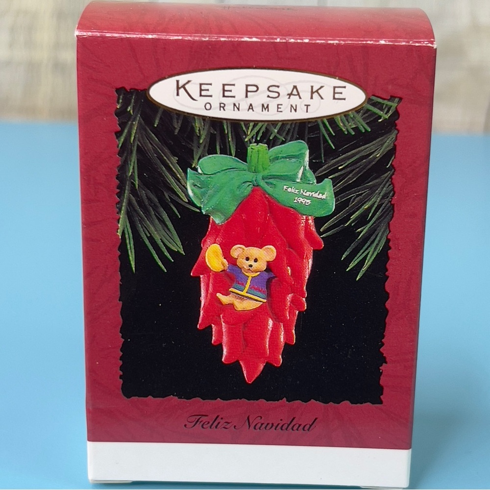 Hallmark Keepsake Ornament 1995 Feliz Navidad Handcrafted 1995